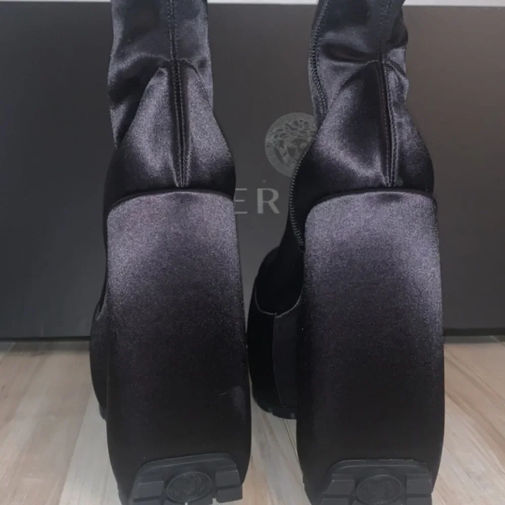 Versace‎ boots